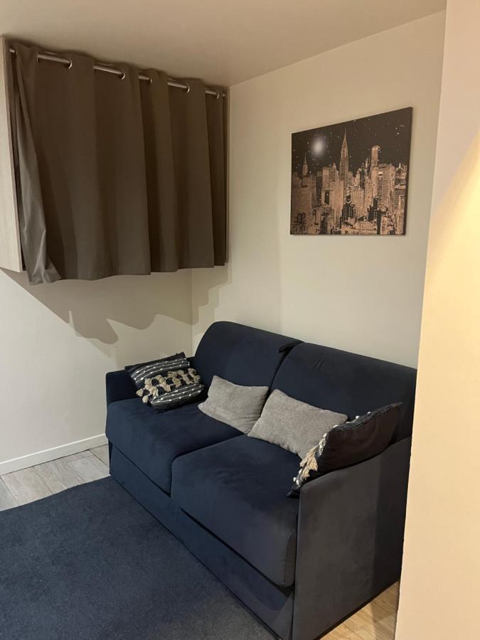 Jolie Studio Rueil-Malmaison Exteriör bild